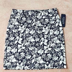 Chaps Navy Blue & White Floral Pencil Skirt w/ Pockets Sz 4 NWT